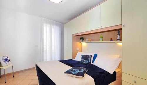 One-Bedroom Apartment (4 Adults)