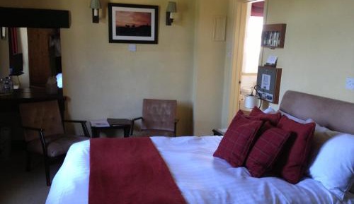 Standard Double Room with Country view