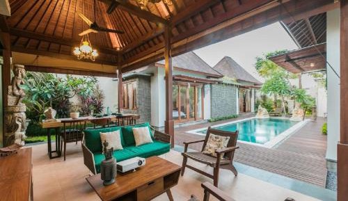 Villa with Private Pool