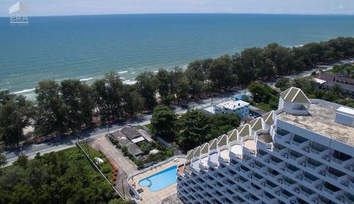 Studio Apartment with Sea View