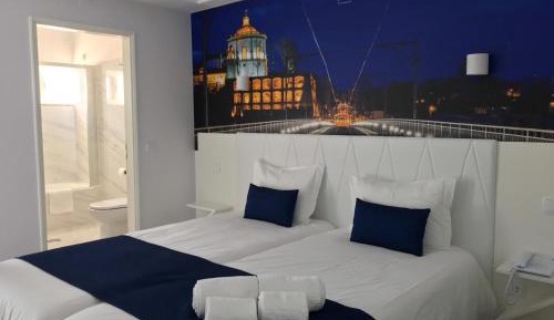 Standard Twin Room with Sea View