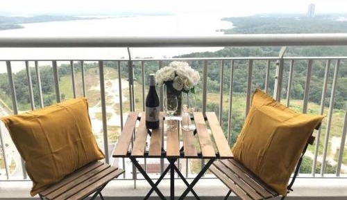 Apartment with Balcony