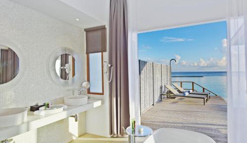 Deluxe Water Villa