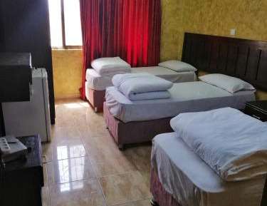 Quadruple Room with Bathroom