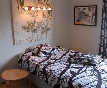 Single Room with Shared Bathroom