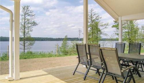 Three-Bedroom Holiday Home 