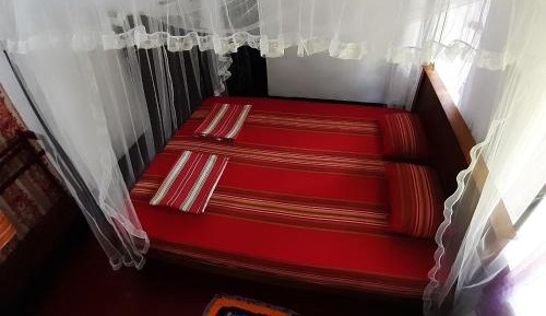 Queen Room with Garden View