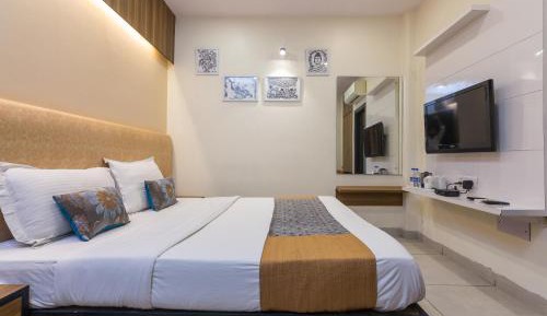 Compact Double Room