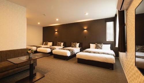 Junior Suite - No Cleaning for Consecutive Night Stays