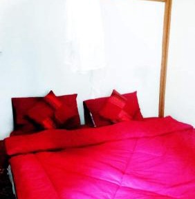 Queen Room with Garden View