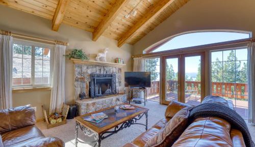 Four bedroom holiday home 