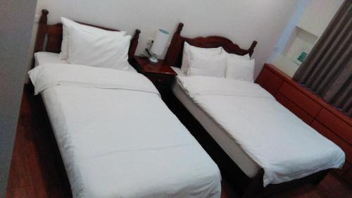 Triple Room with Bathroom