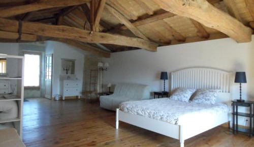 Queen Room with Garden View