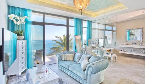Deluxe Suite with Sea View