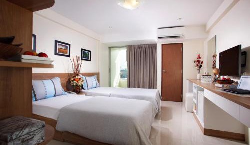 Deluxe Double or Twin Room