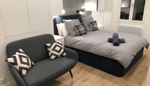 Studio Apartment