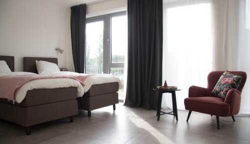 Double or Twin Room with Private Bathroom