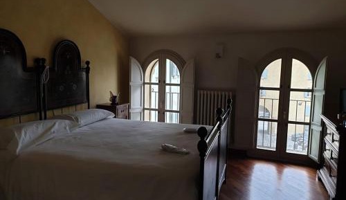 Junior Suite with Balcony