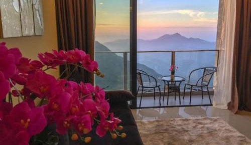 Suite with Balcony