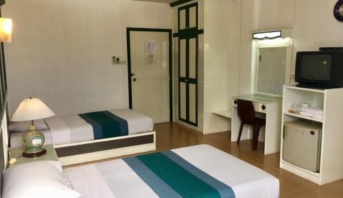 Deluxe Double or Twin Room