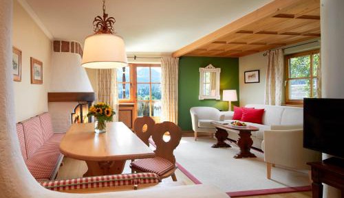 Premium One-Bedroom Apartment with Balcony 