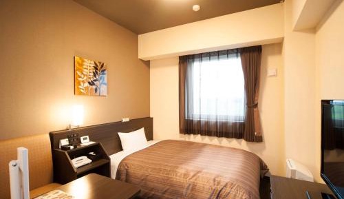 Superior Single Room with Mountain View - Non-Smoking