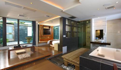Deluxe Villa