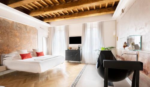 Privilege Room with Bath