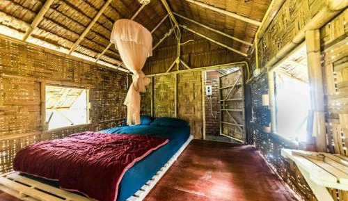 Bungalow with Fan