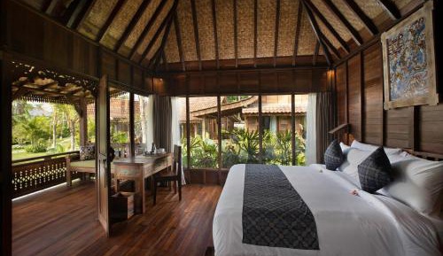 Deluxe Double or Twin Room with Balcony