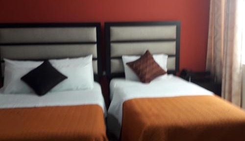 Twin Room with Private Bathroom