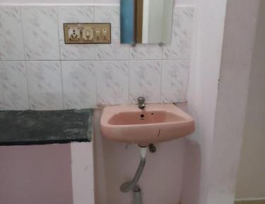 Deluxe Double Room (2 Adults + 1 Child)