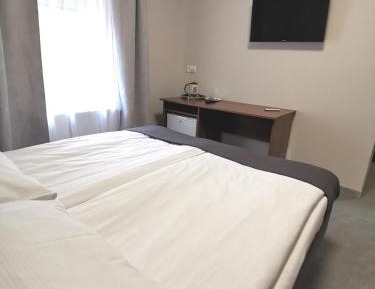 Double or Twin Room with Bathroom