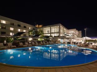 Main Building Garden Wing Ocean View Family Room Non-Smoking