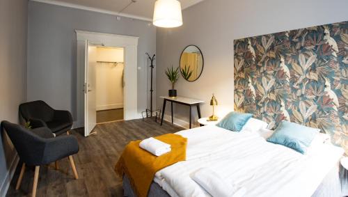 Double Room with Shared Bathroom