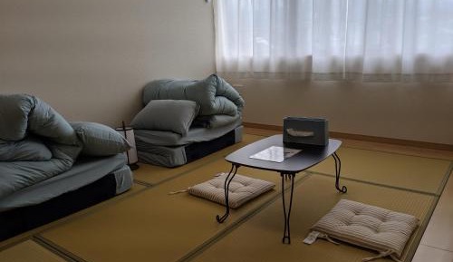 Standard Twin Room with Mountain View