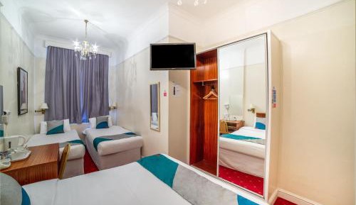 Standard Quadruple Room