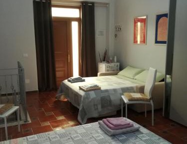 Quadruple Room with Private Bathroom