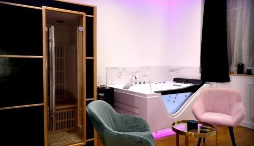 Superior Apartment with Sauna