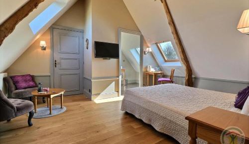 Deluxe Double Room with Bath