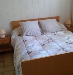 Apartment with Mountain View