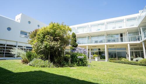 Double or Twin Room with Patio View