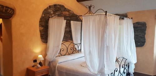 Suite with Hot Tub