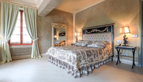 Suite with Spa Access