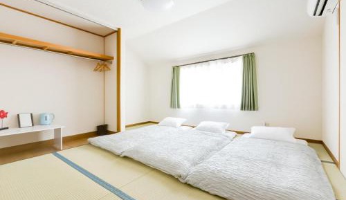 Triple Room with Shared Bathroom