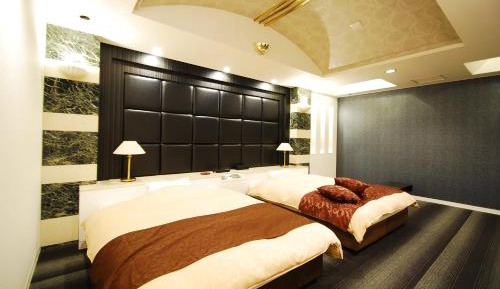 One-Bedroom Suite
