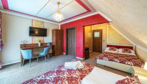 Quadruple Room with Balcony
