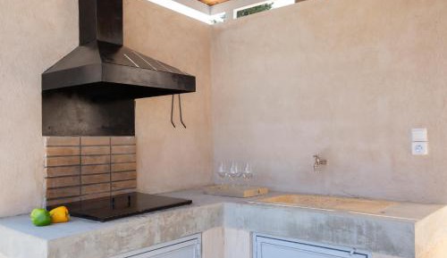 Ianthi - Deluxe Two-Bedroom Villa