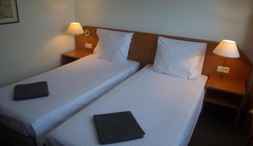 Double or Twin Room with Bathroom