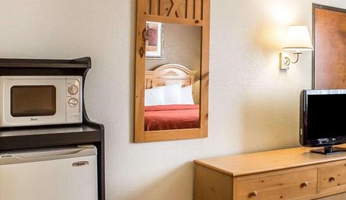 King Room - Non-Smoking